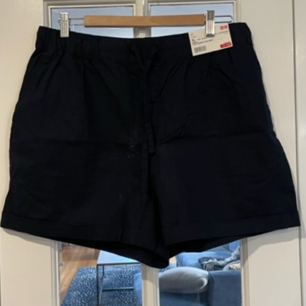 Uniqlo women's shorts, navy, XL